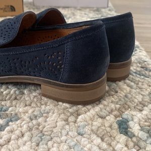 Navy velvet women classy shoes